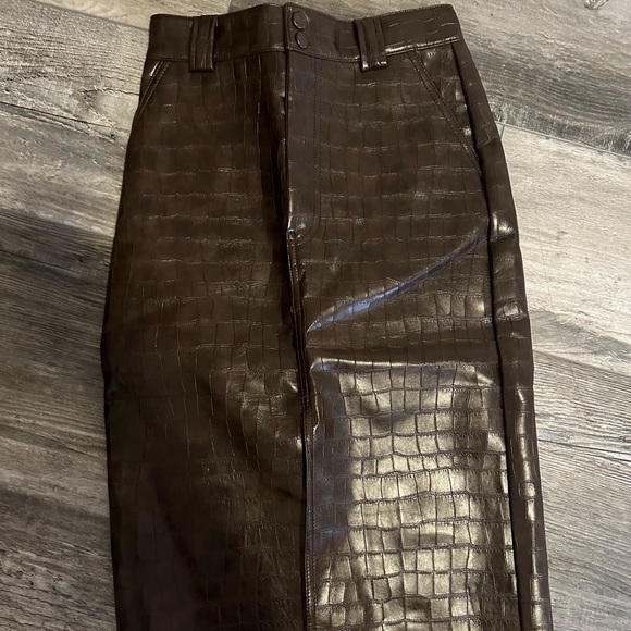 H&M skirt - Picture 2 of 2